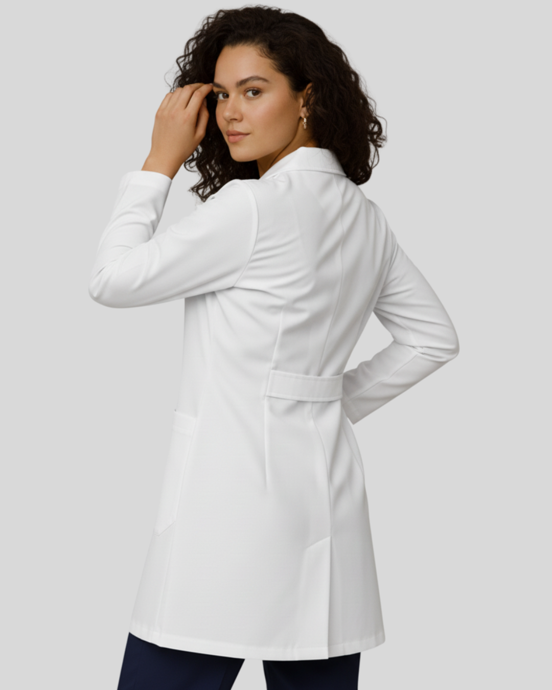 Bata Praxis Mujer | Tela CleëEssence