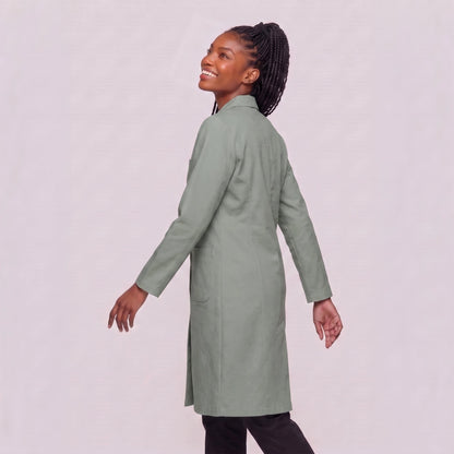 Bata Larga Essential Mujer | 3 Pockets